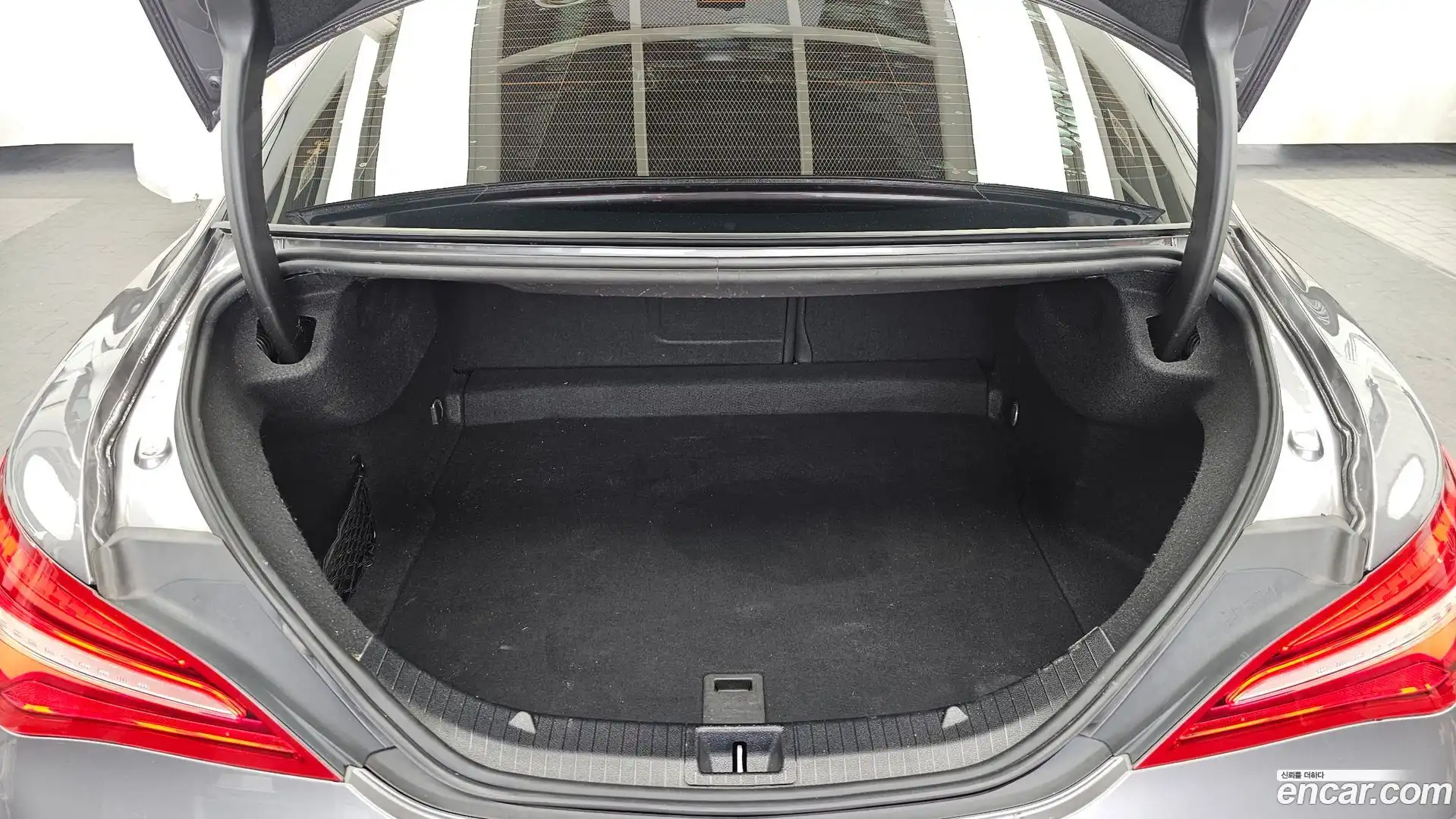 CLA-Class Mercedes-Benz 2018.5-OPTION-024