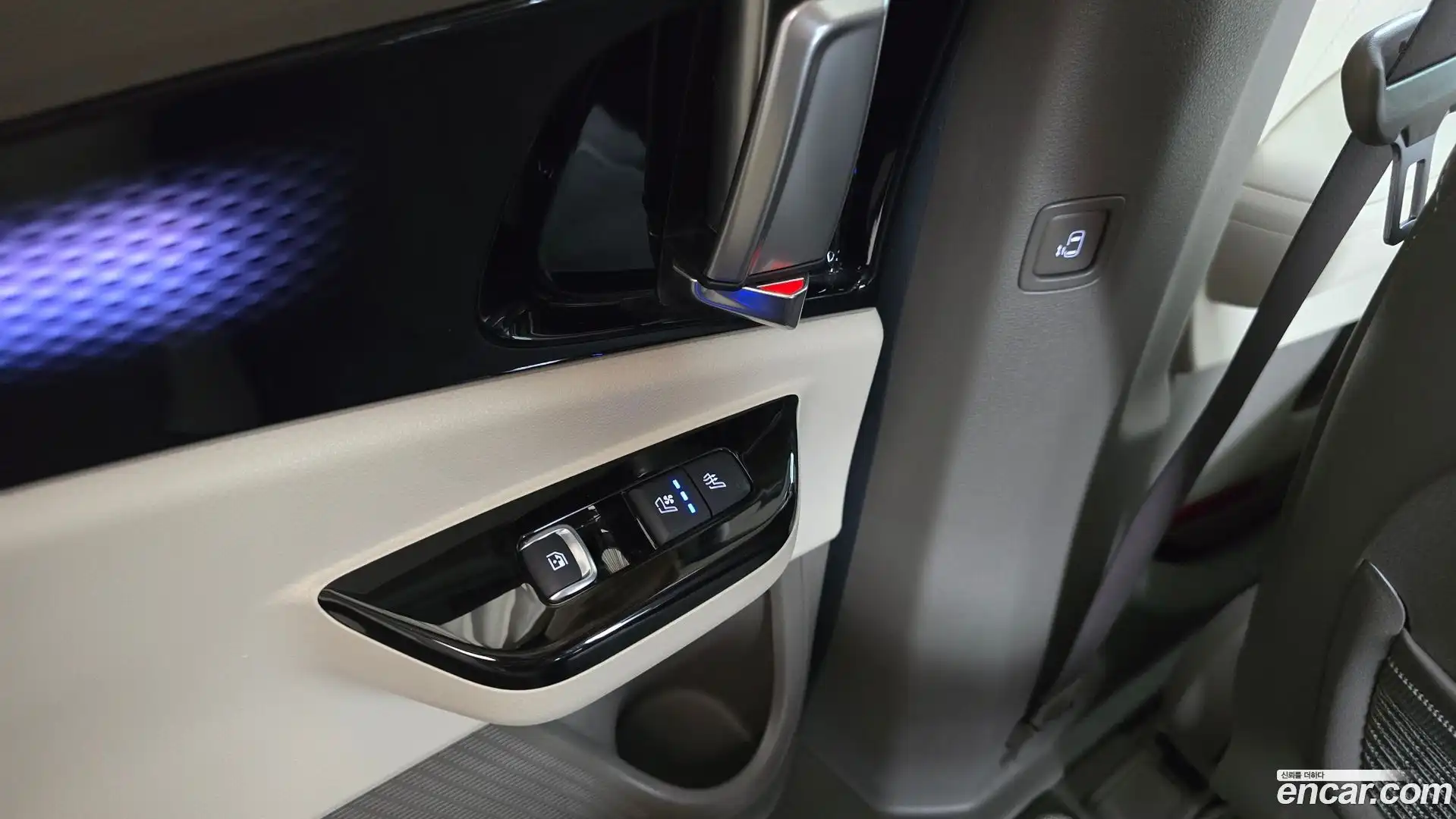 Canival Kia 2022.9-OPTION-023