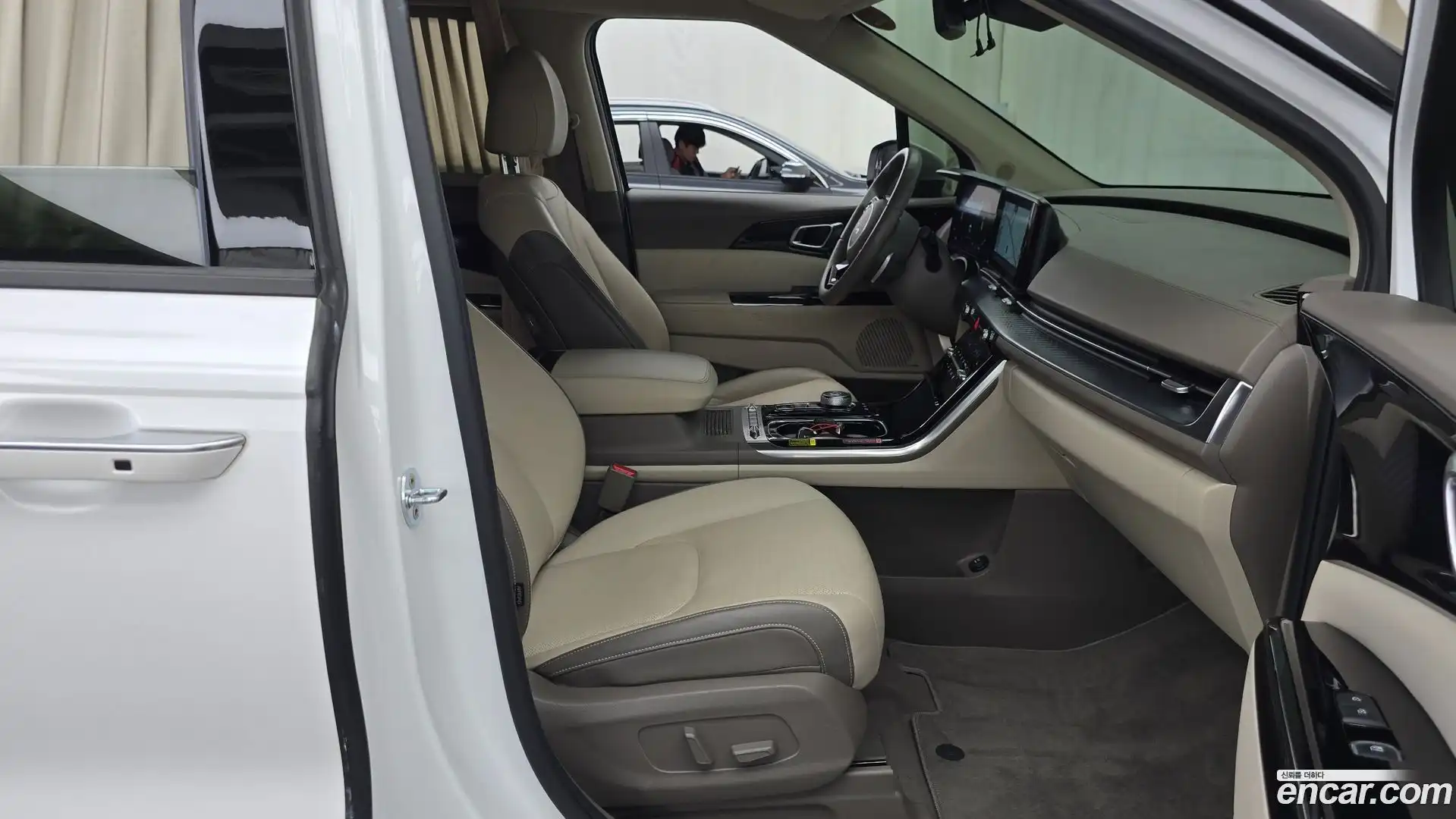 Canival Kia 2022.9-INNER-036
