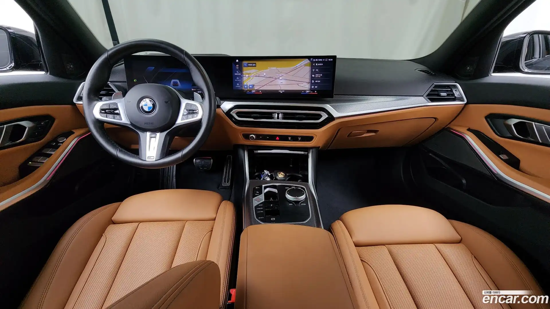 3-Series BMW 2024.0-INNER-007
