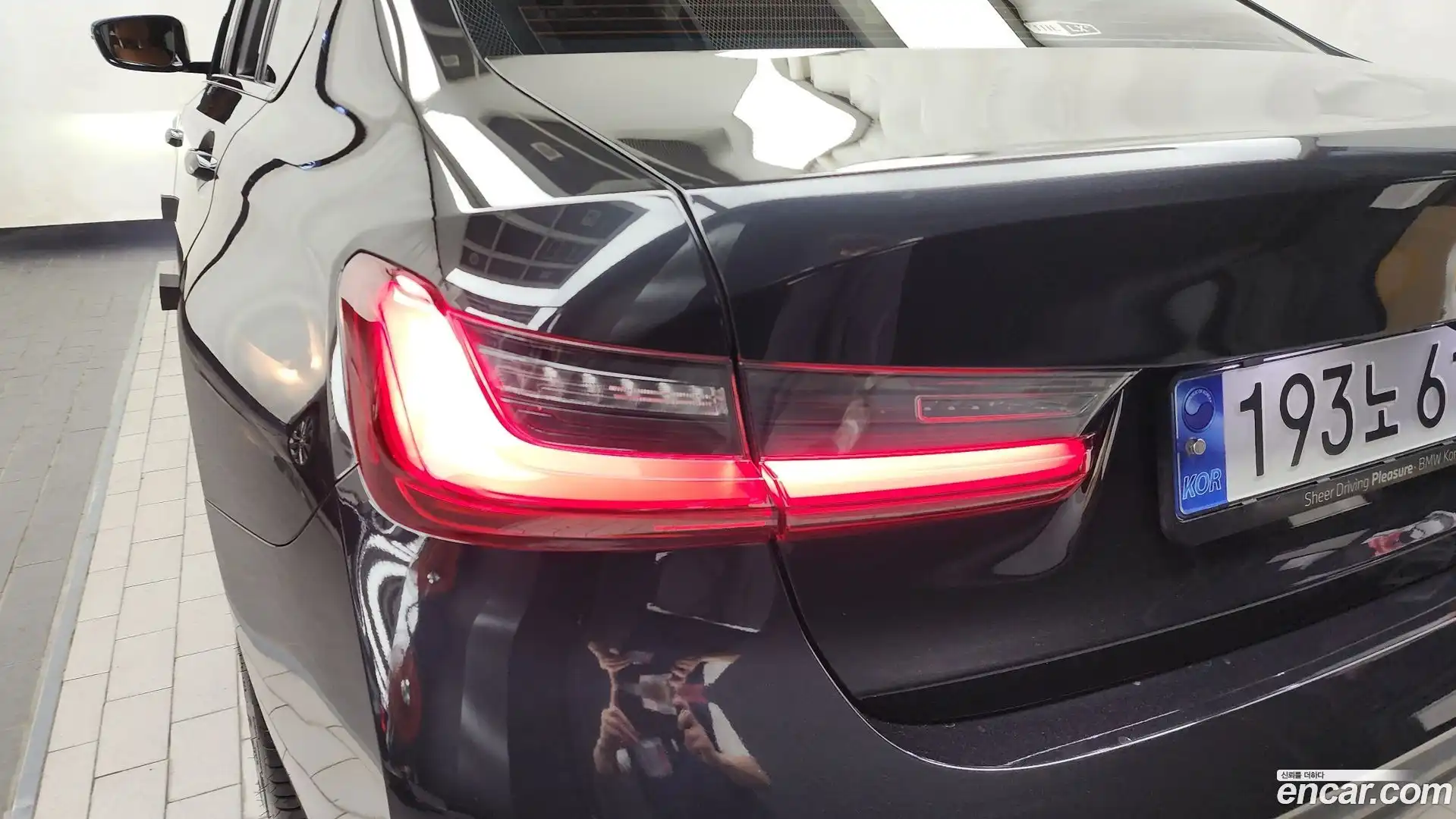 3-Series BMW 2024.0-OUTER-033