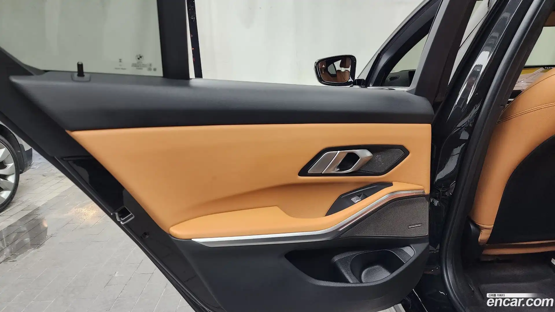 3-Series BMW 2024.0-INNER-035