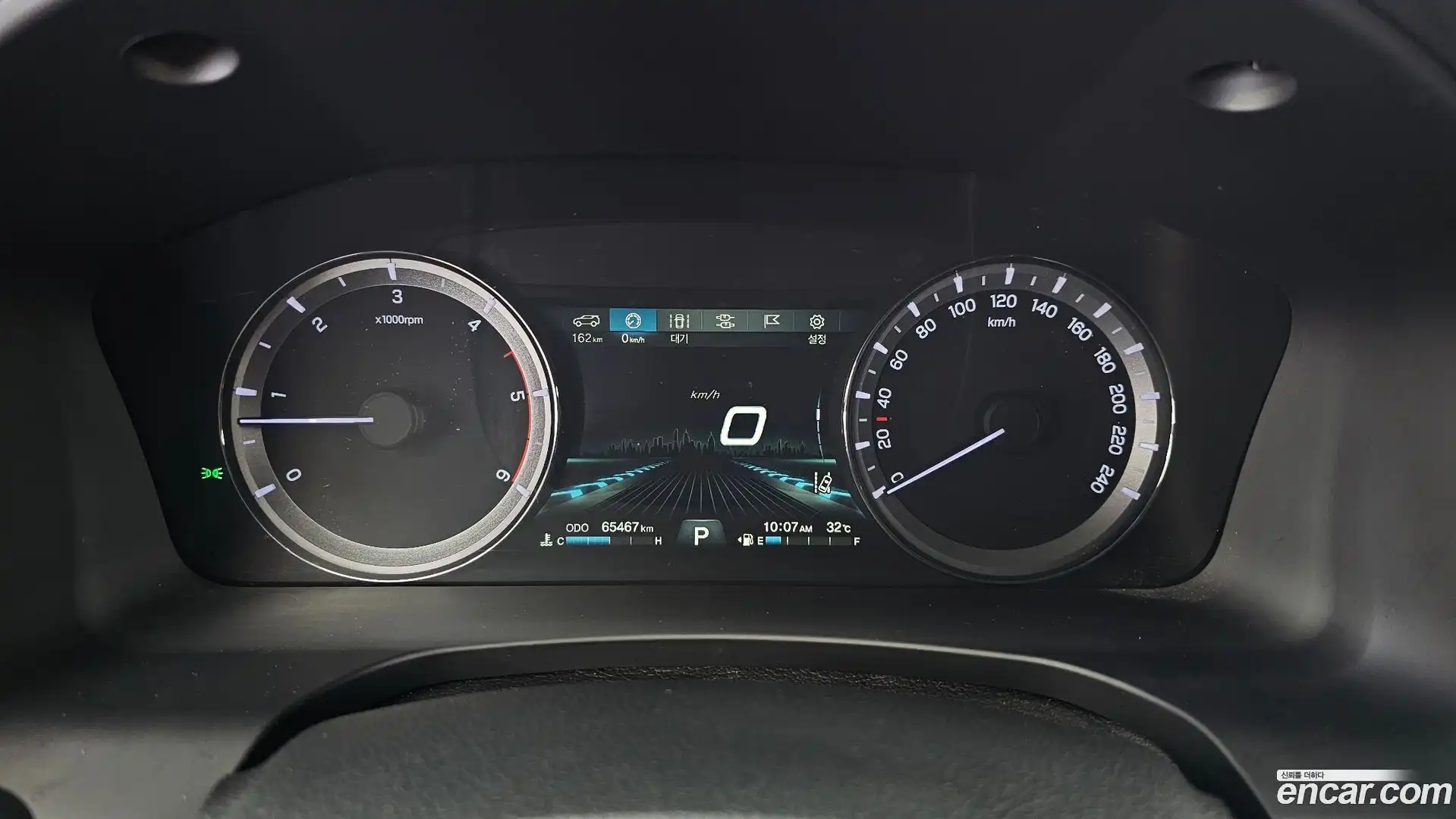 Rexton KG Mobility 2017.10-INNER-008