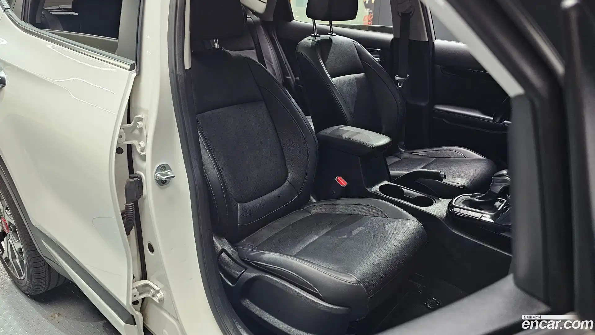 Seltos Kia 2019.8-OPTION-015