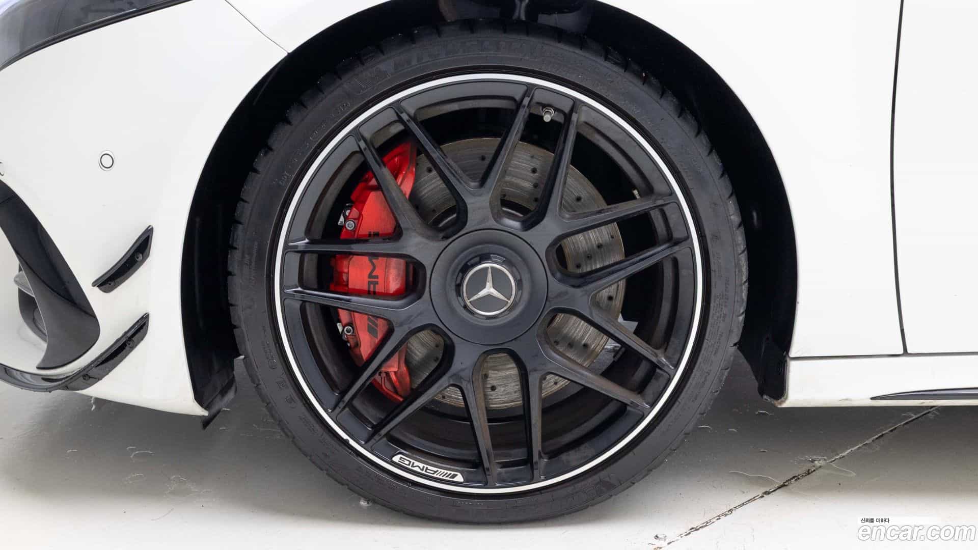 A-Class Mercedes-Benz 2025.8-OUTER-005