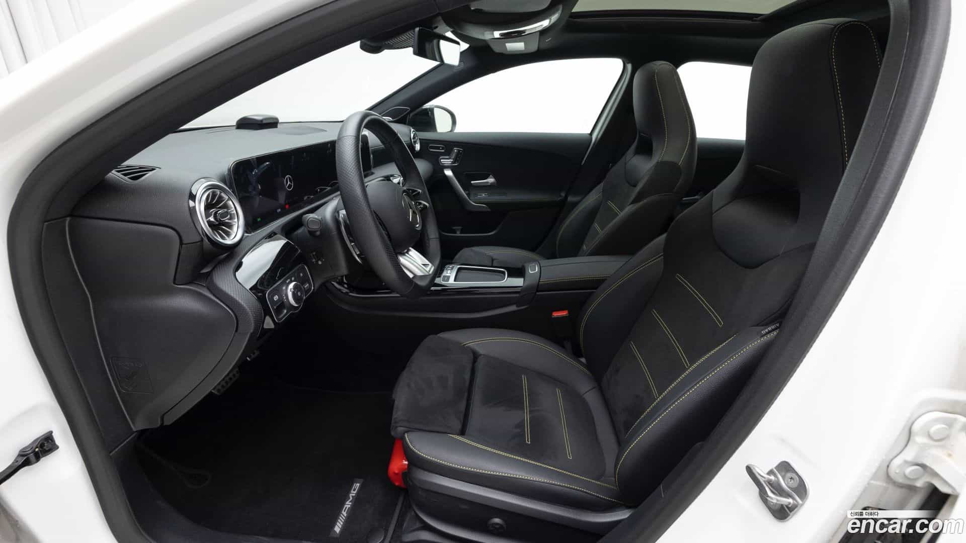 A-Class Mercedes-Benz 2025.8-OPTION-018