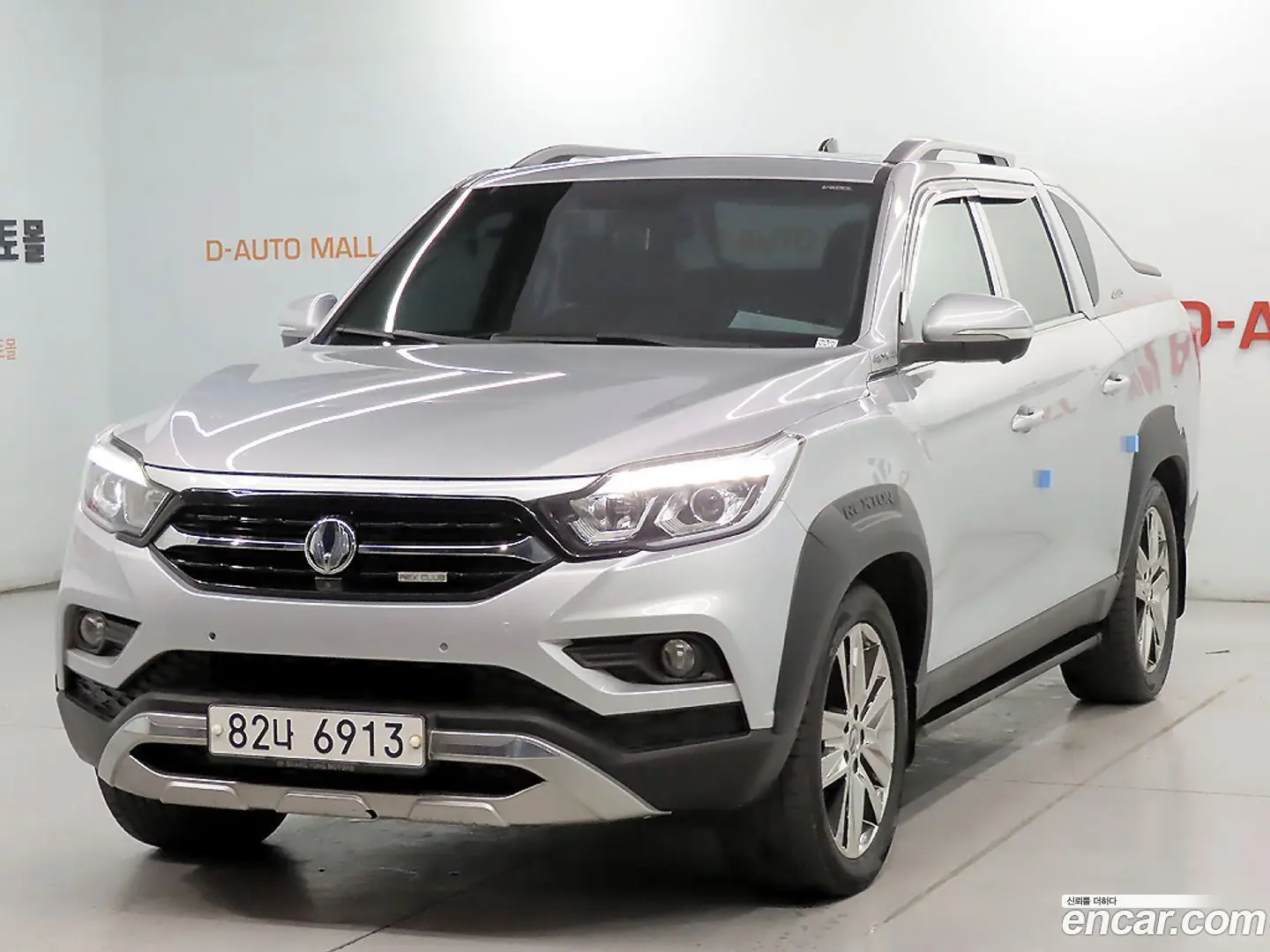 Main__Slider__Photo:Rexton KG Mobility 2018.3-0