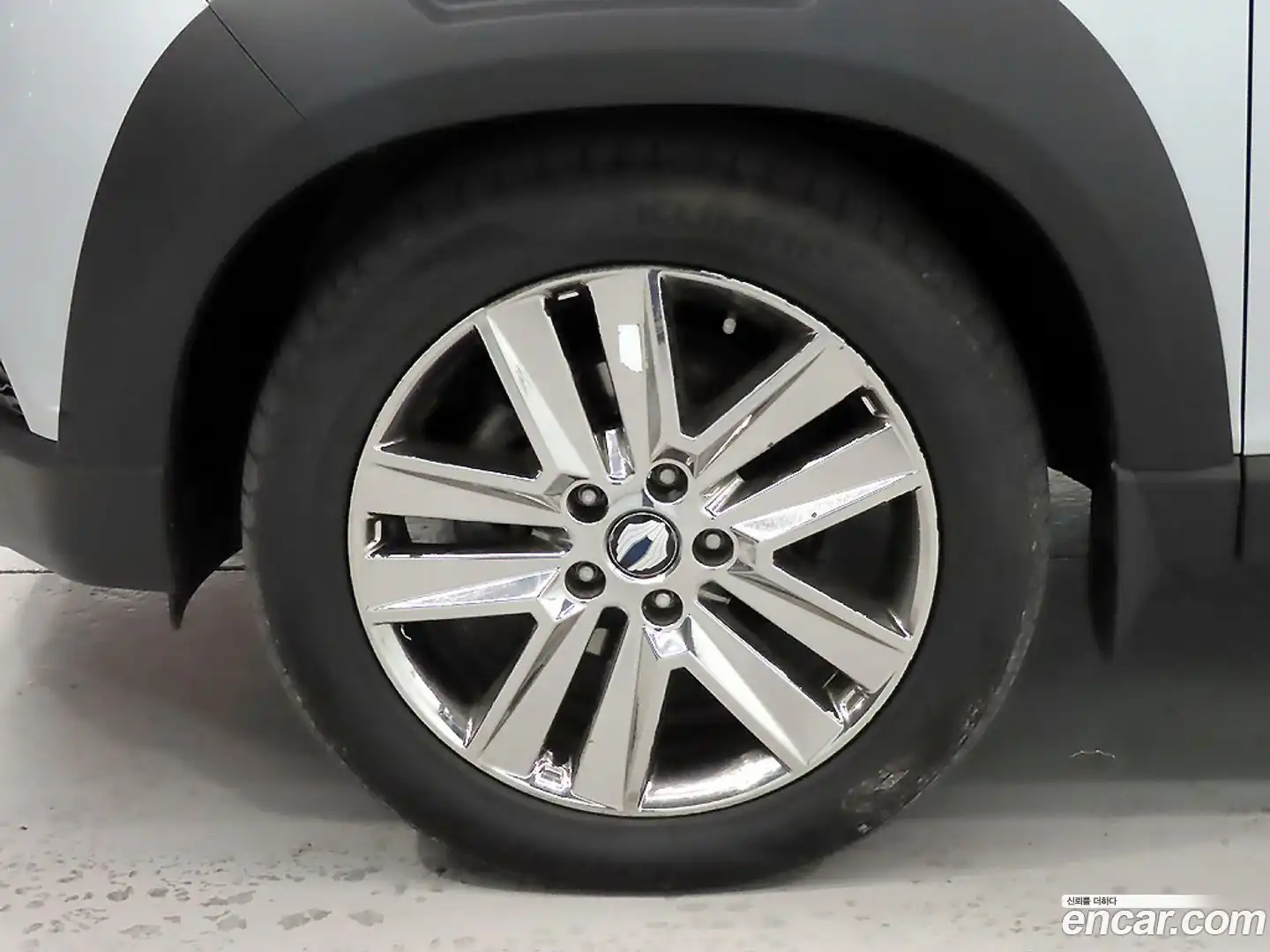 Rexton KG Mobility 2018.3-OUTER-005