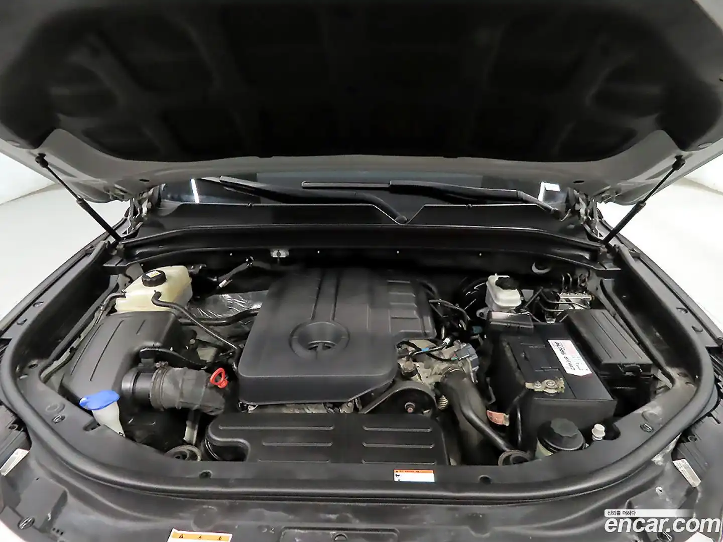 Rexton KG Mobility 2018.3-OUTER-006