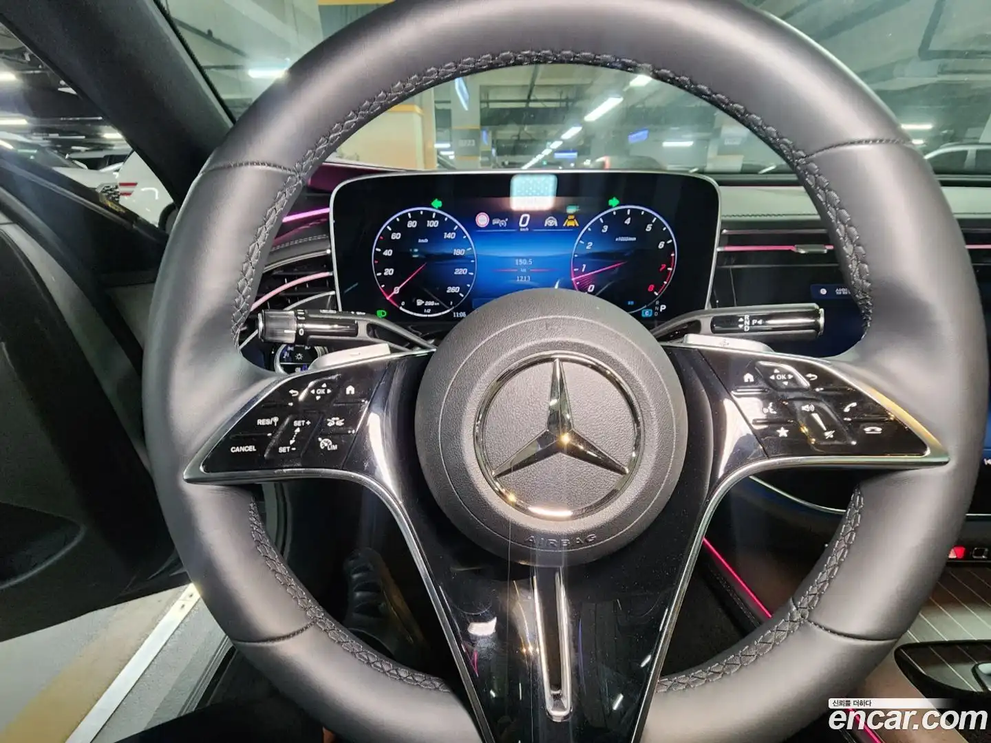 E-Class Mercedes-Benz 2025.11-OPTION-016