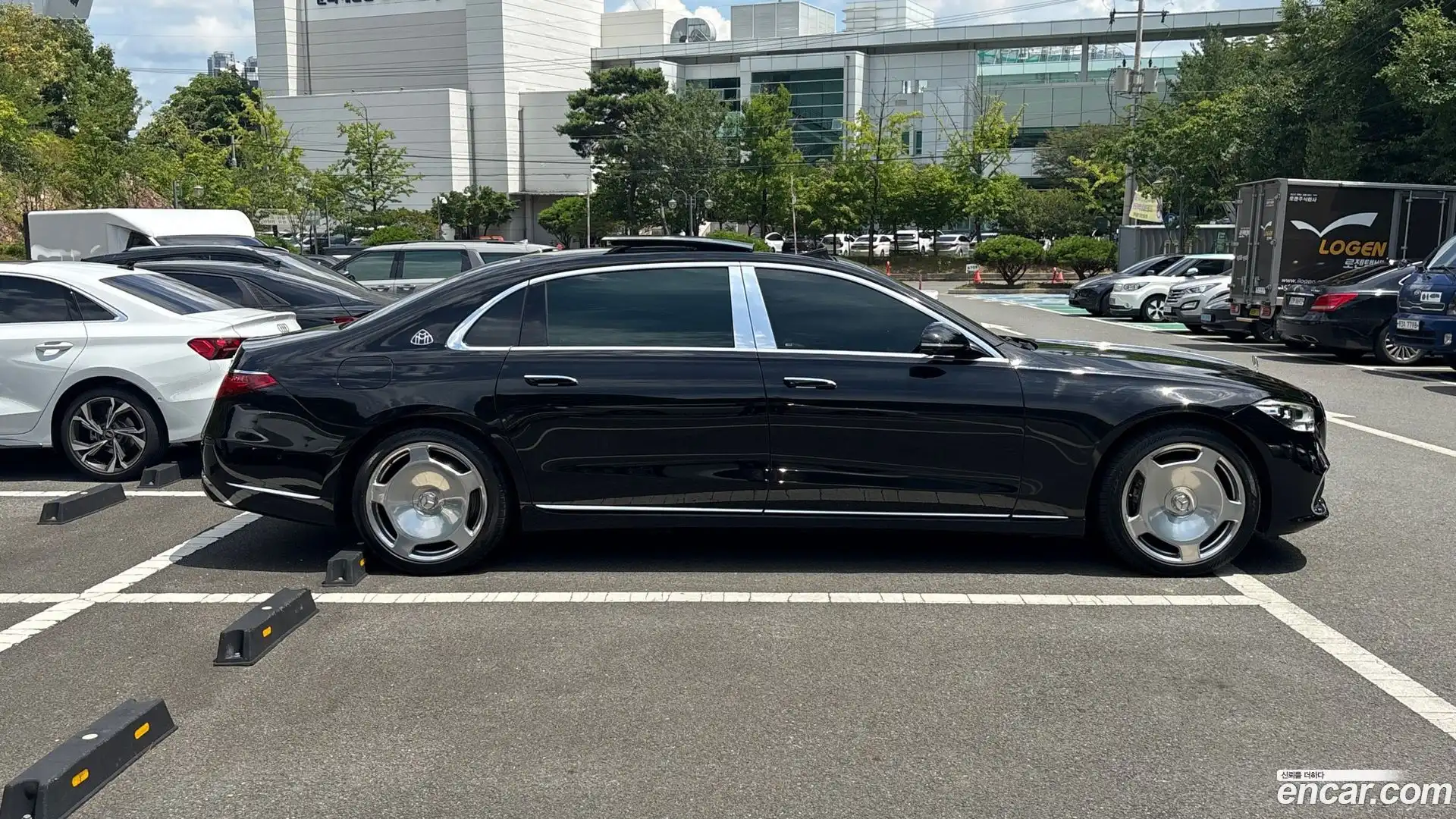 S-Class Mercedes-Benz 2022.1-OPTION-021
