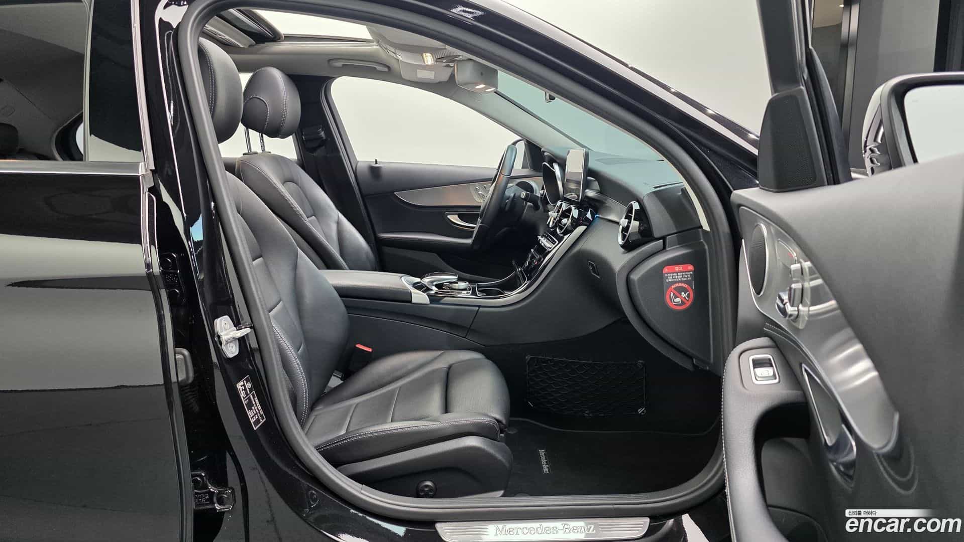 C-Class Mercedes-Benz 2015.5-OPTION-015