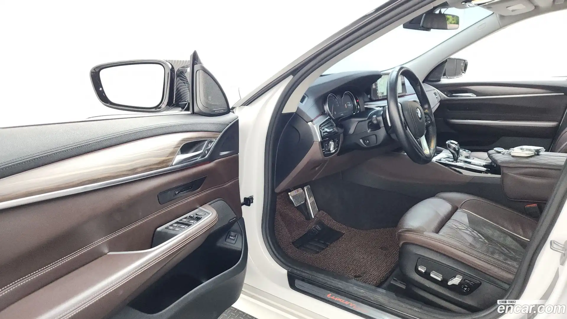 Gran Turismo BMW 2018.2-INNER-010