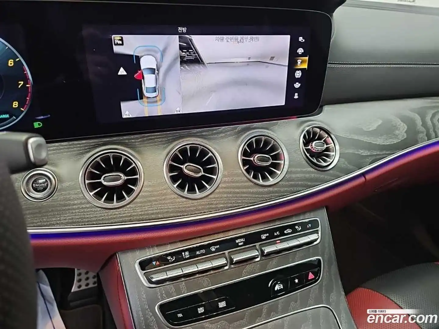 CLS-Class Mercedes-Benz 2023.4-INNER-010