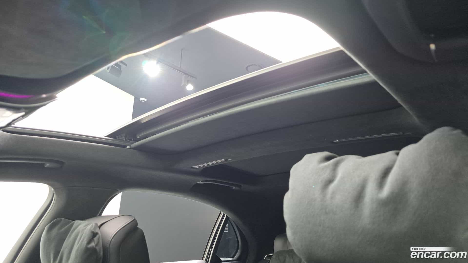 S-Class Mercedes-Benz 2021.11-OPTION-020