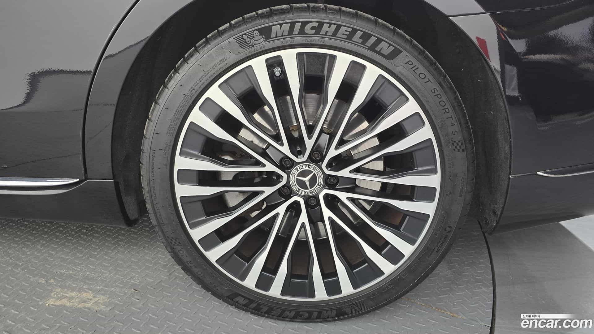 S-Class Mercedes-Benz 2021.11-OUTER-031