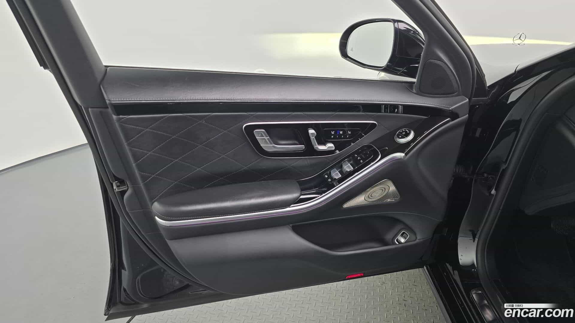S-Class Mercedes-Benz 2021.11-INNER-034