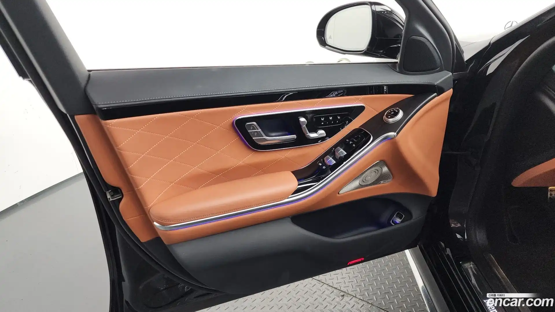 S-Class Mercedes-Benz 2022.4-INNER-034