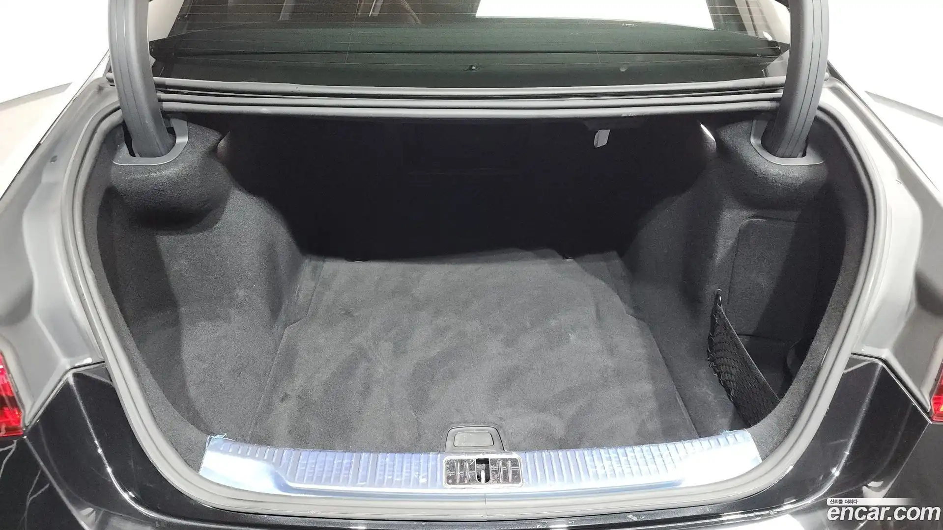 S-Class Mercedes-Benz 2022.4-OPTION-040