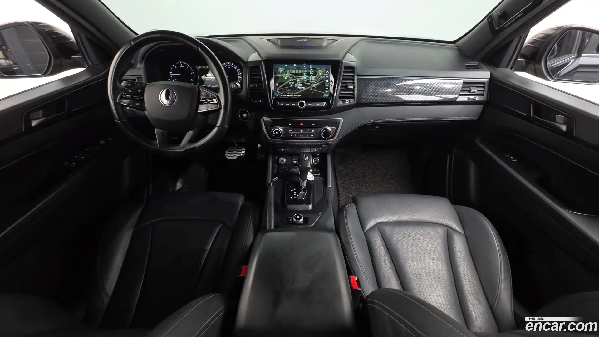 Rexton KG Mobility 2021.0-INNER-007