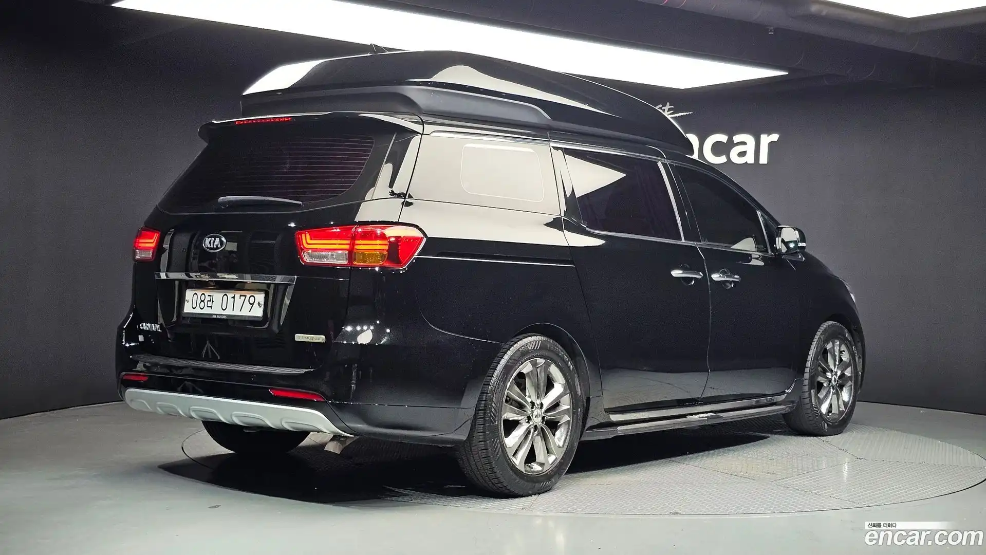 Canival Kia 2015.11-OUTER-002
