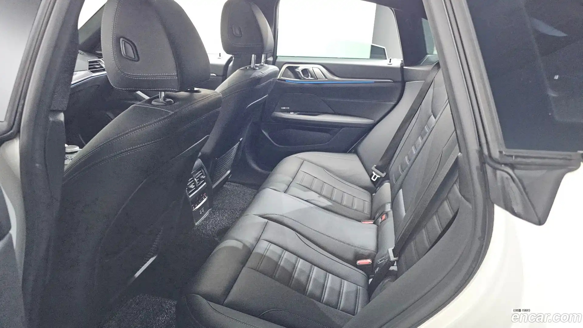 i4 BMW 2024.5-OPTION-023