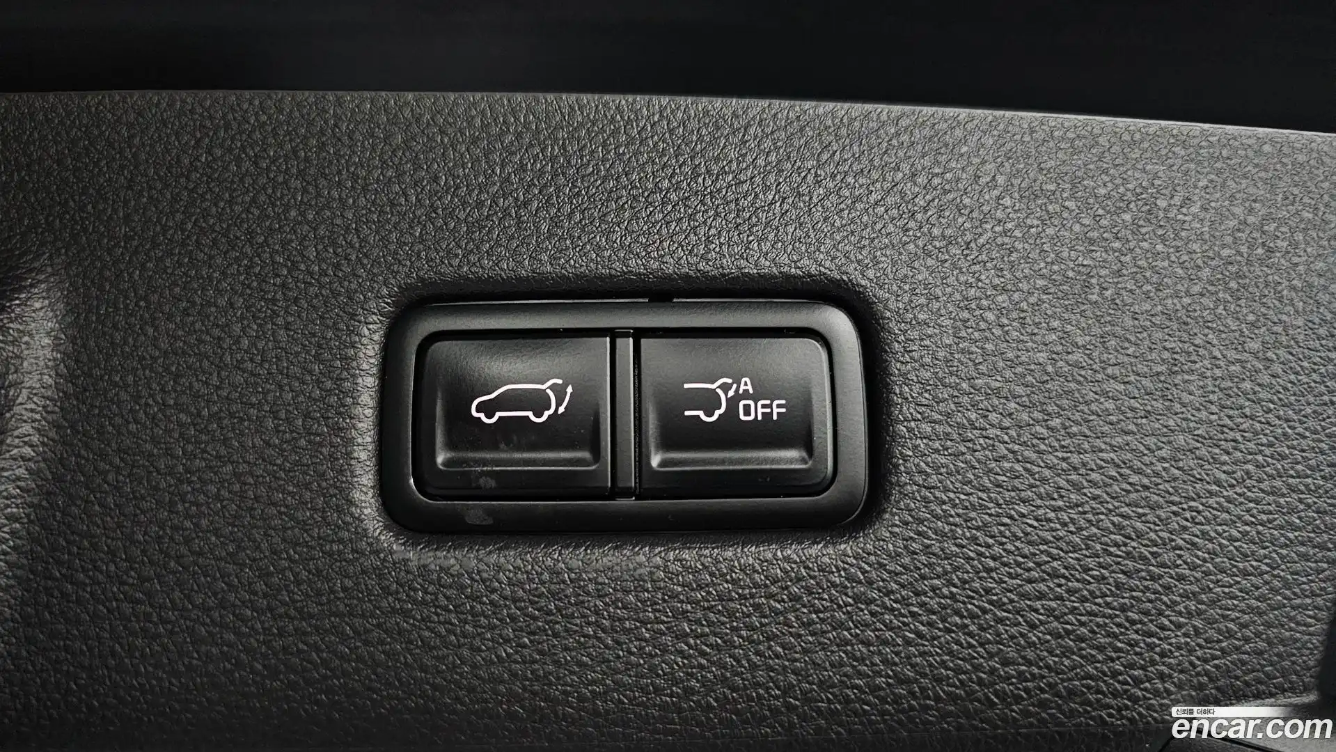 Canival Kia 2022.9-OPTION-024