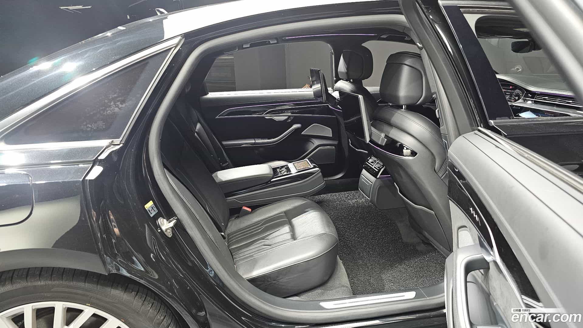 A8 Audi 2021.8-OPTION-015