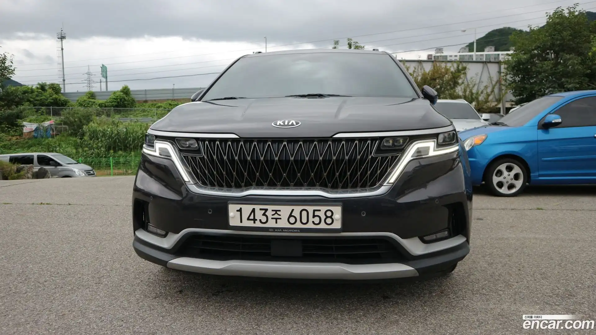 Canival Kia 2021.0-OUTER-001