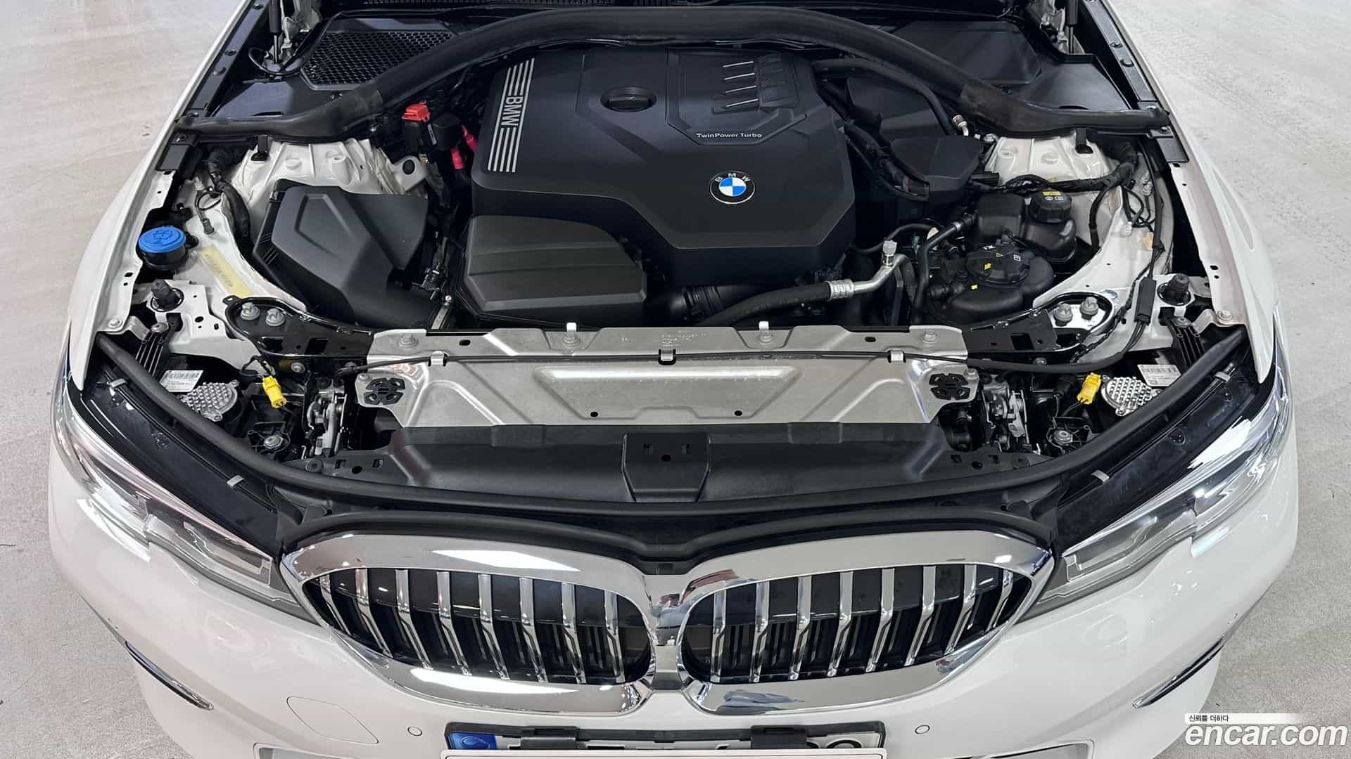 3-Series BMW 2022.6-OUTER-006