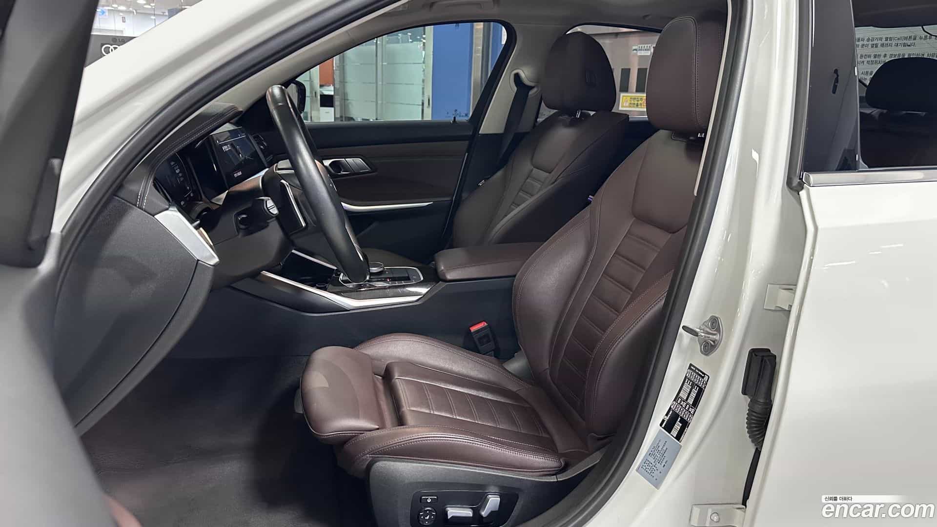 3-Series BMW 2022.6-INNER-010