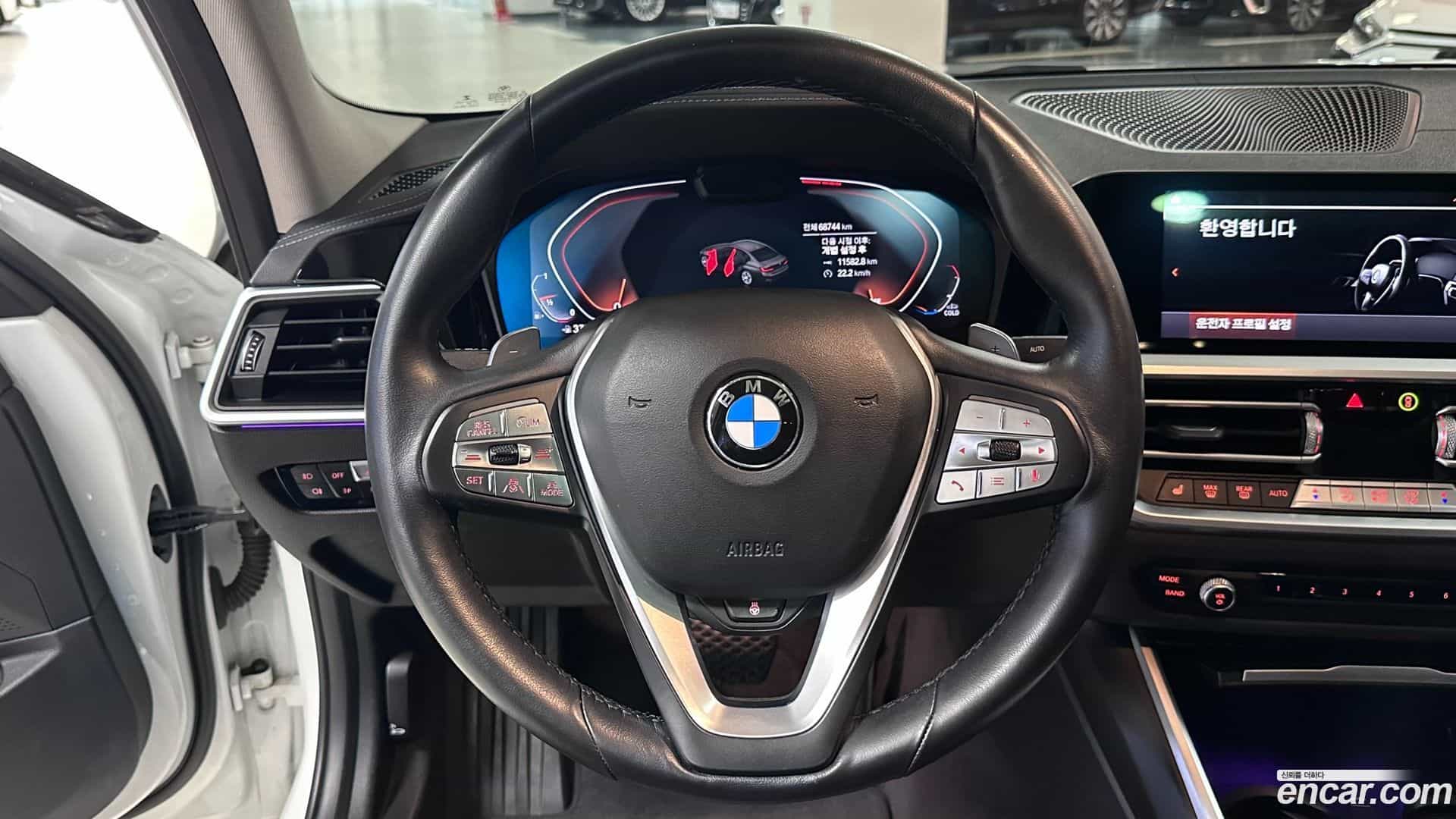 3-Series BMW 2022.6-OPTION-020