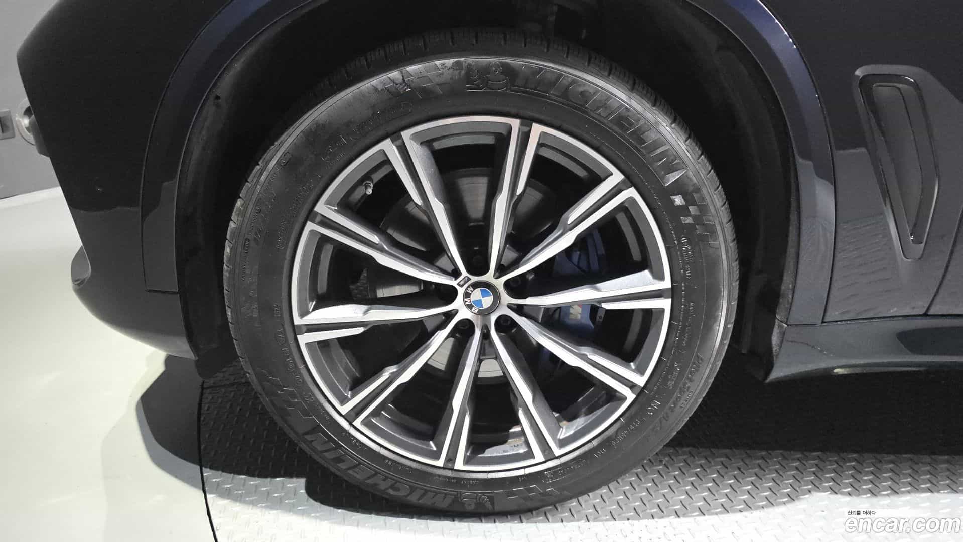 X5 BMW 2021.6-OUTER-005