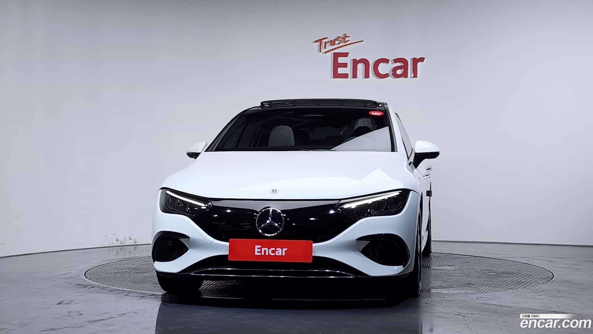 EQE Mercedes-Benz 2023.10-OUTER-003