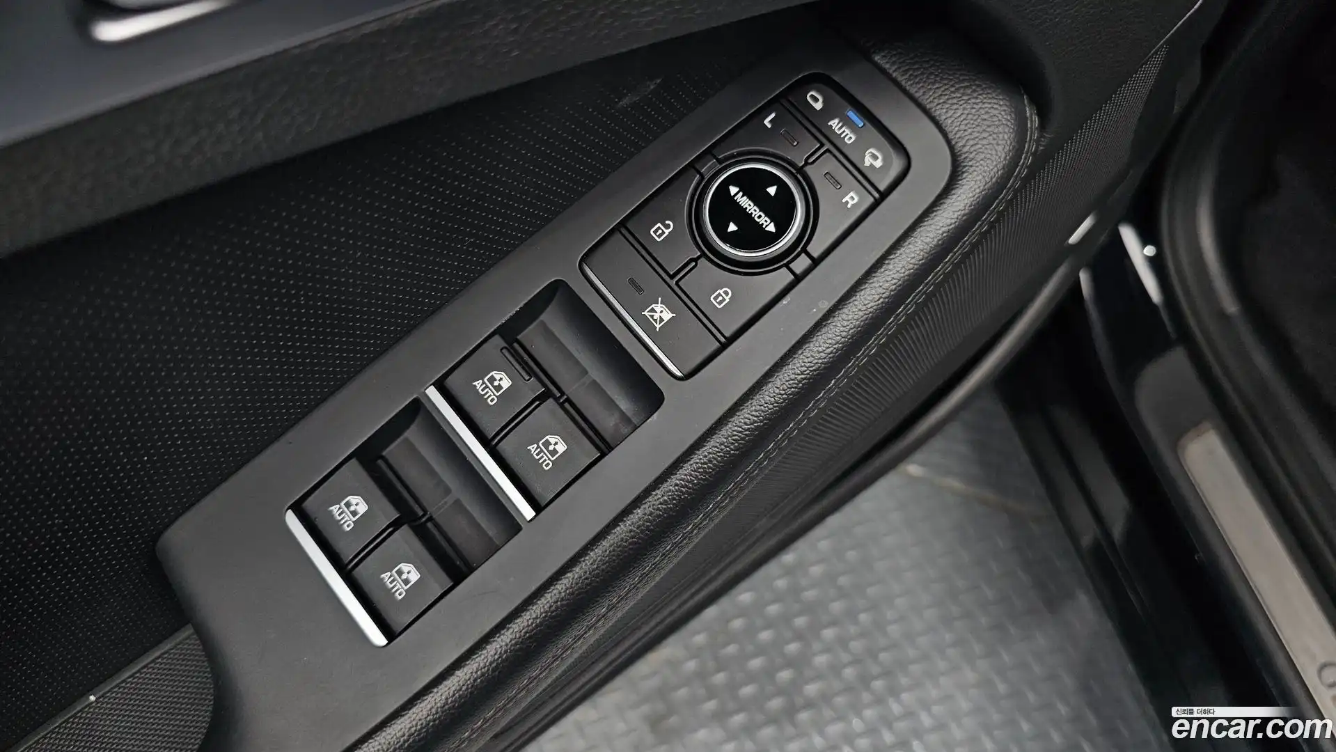 G80 Genesis 2019.8-OPTION-040