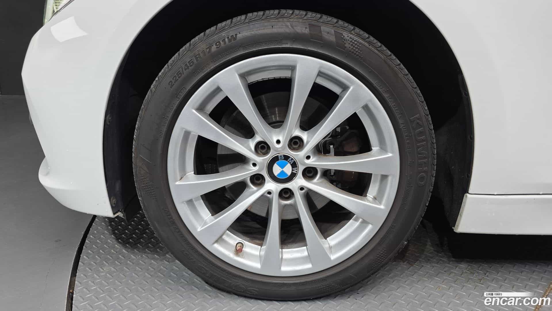 3-Series BMW 2017.9-OUTER-005