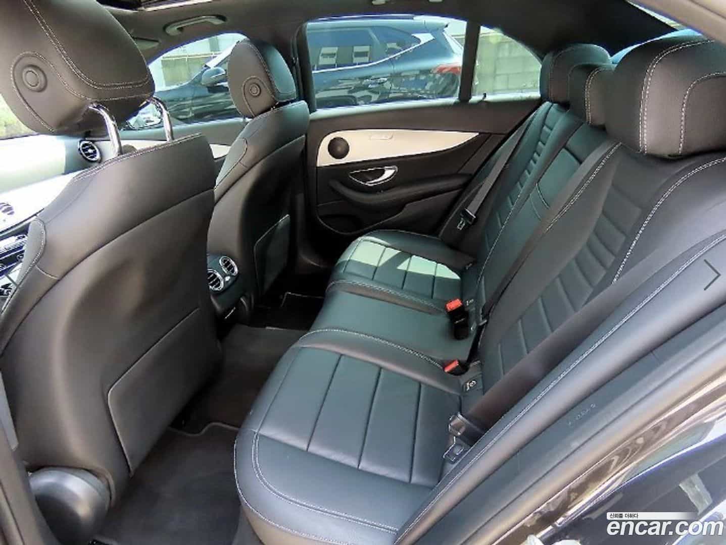 E-Class Mercedes-Benz 2020.11-OUTER-006