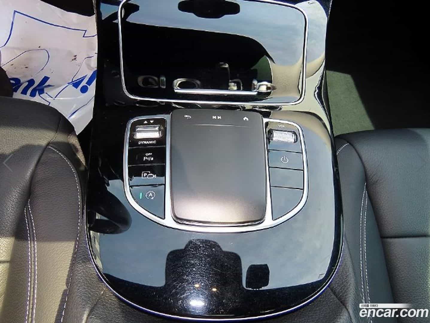 E-Class Mercedes-Benz 2020.11-OPTION-017