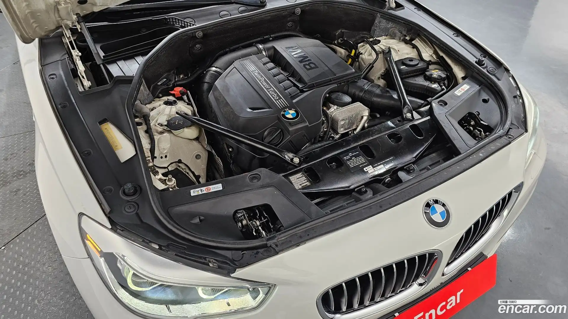 Gran Turismo BMW 2016.11-OUTER-006
