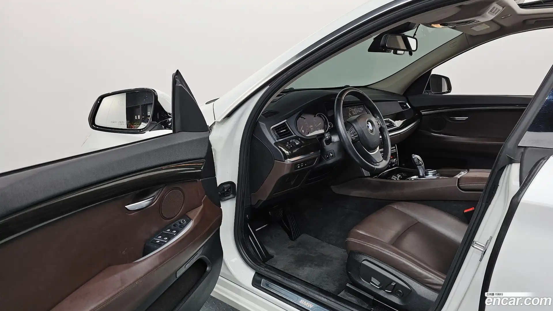 Gran Turismo BMW 2016.11-INNER-010