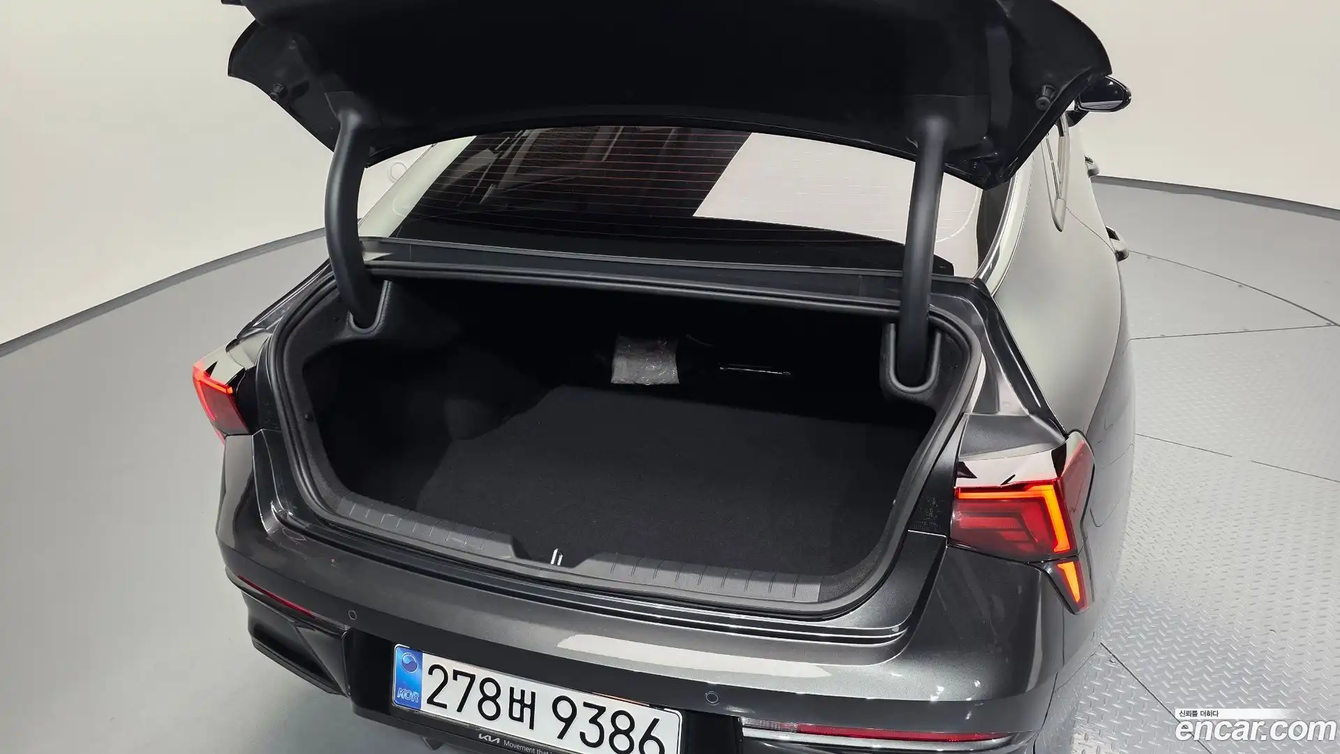 K5 Kia 2025.3-OPTION-046