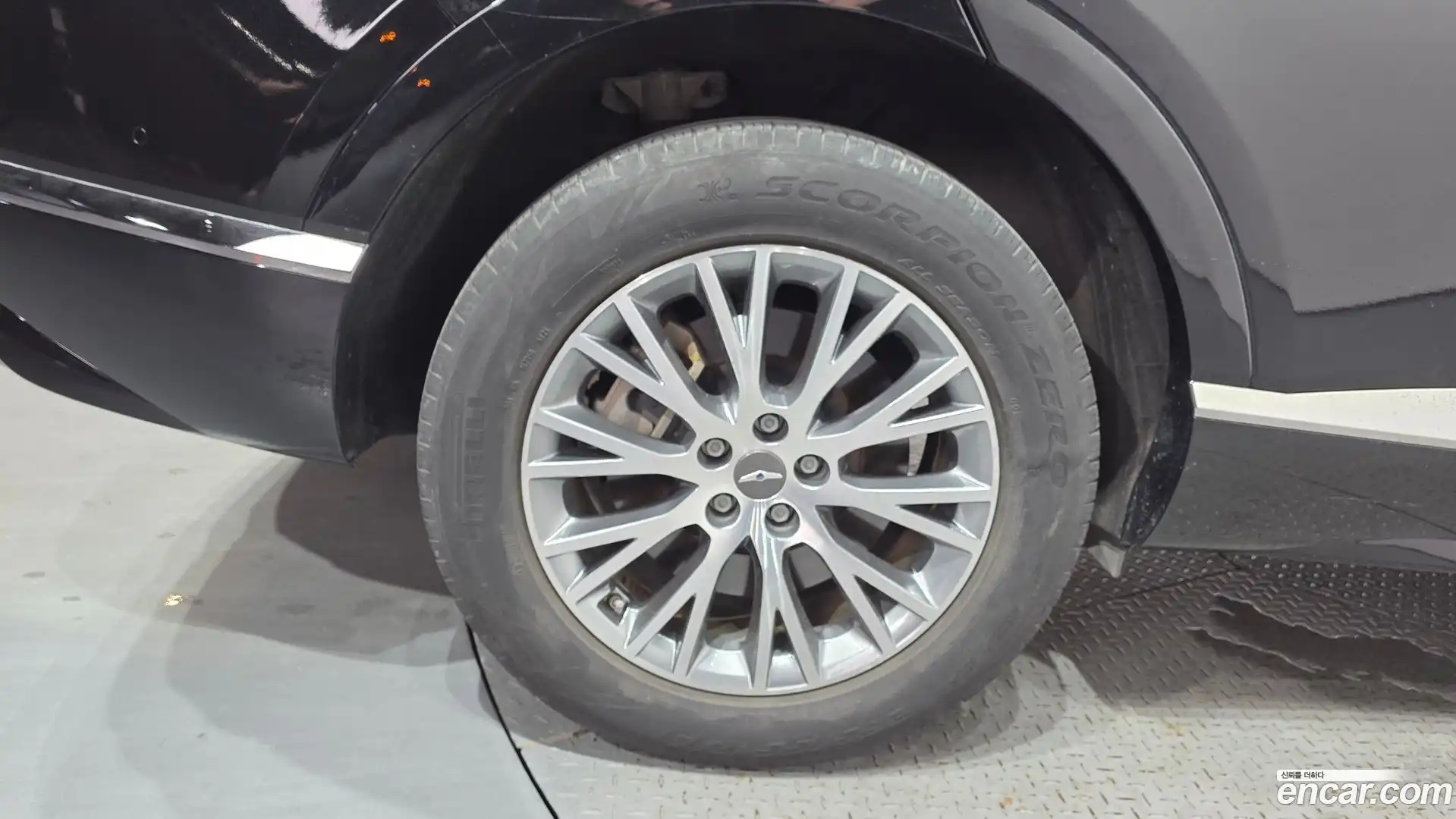 GV80 Genesis 2022.11-OUTER-005