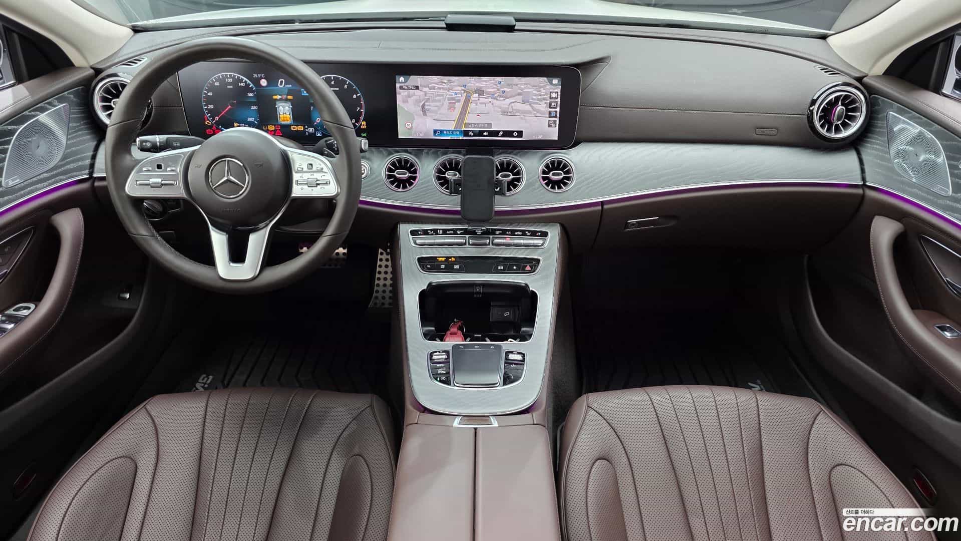 CLS-Class Mercedes-Benz 2021.2-INNER-007