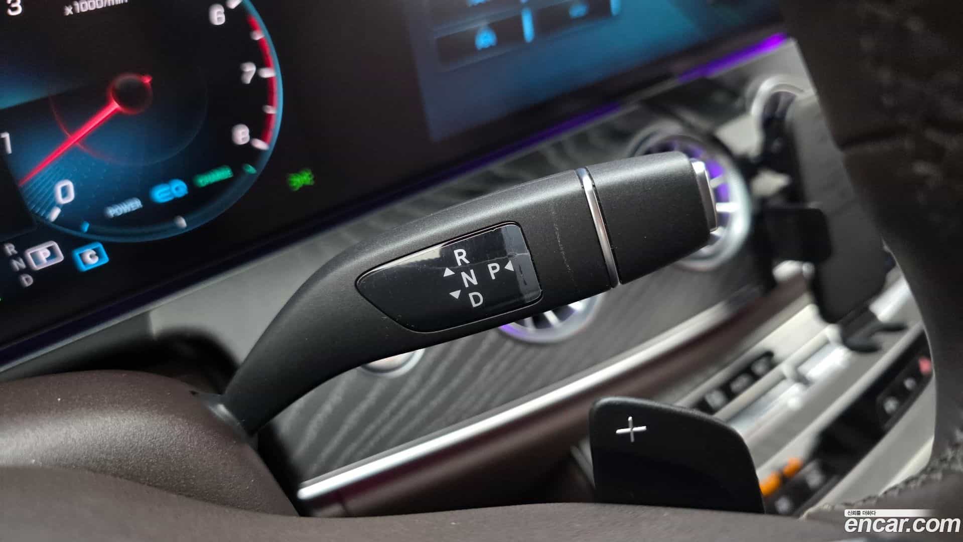 CLS-Class Mercedes-Benz 2021.2-INNER-009