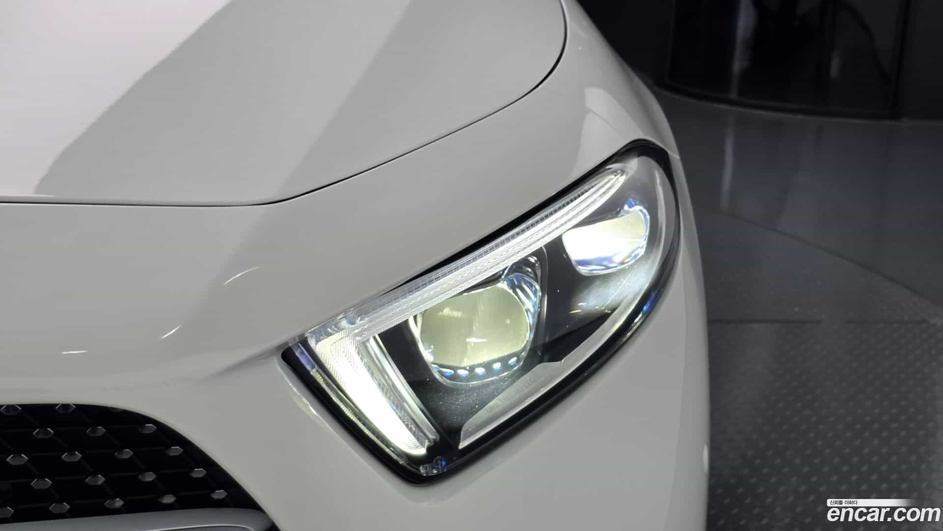 CLS-Class Mercedes-Benz 2021.2-OUTER-032