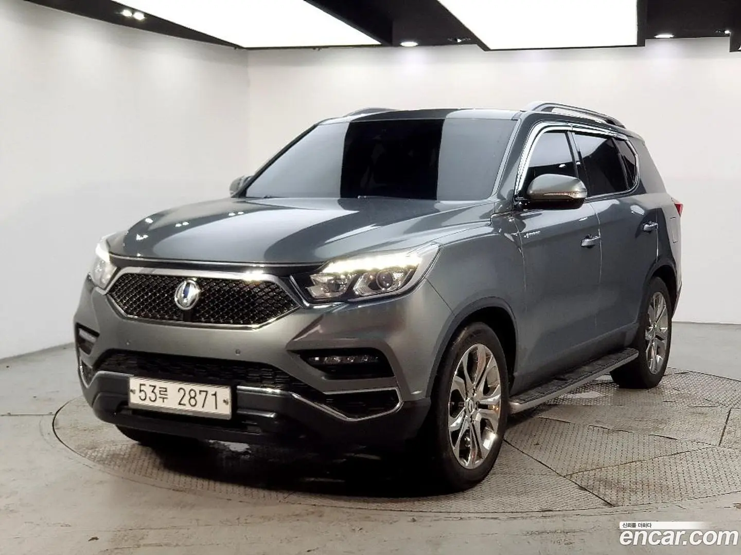 Main__Slider__Photo:Rexton KG Mobility 2018.8-0