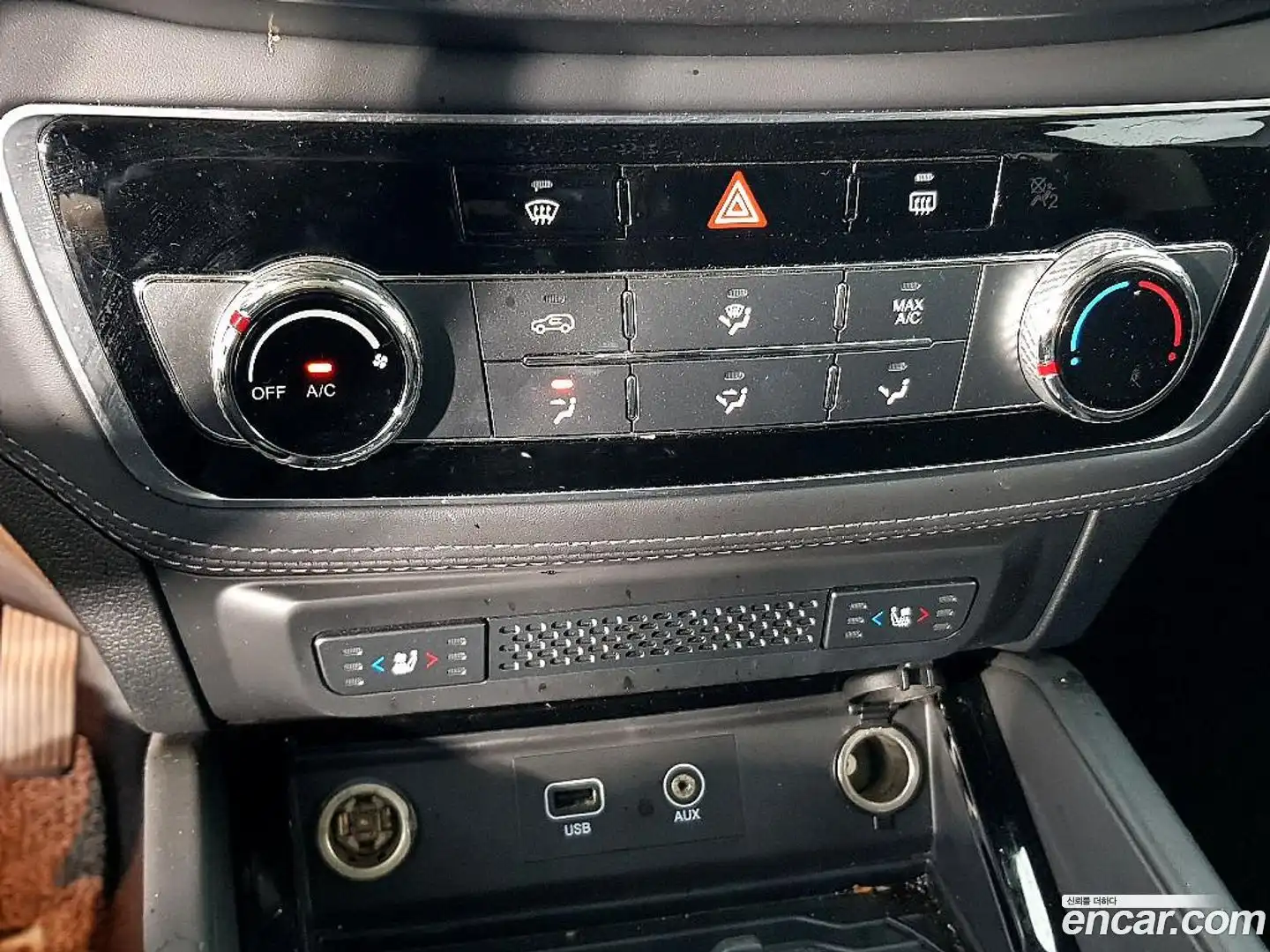 Rexton KG Mobility 2018.8-OPTION-015