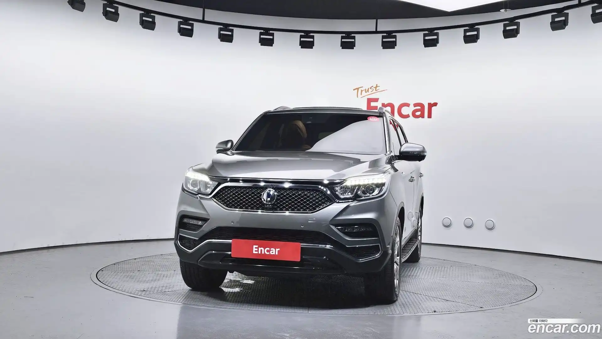 Rexton KG Mobility 2018.2-OUTER-003