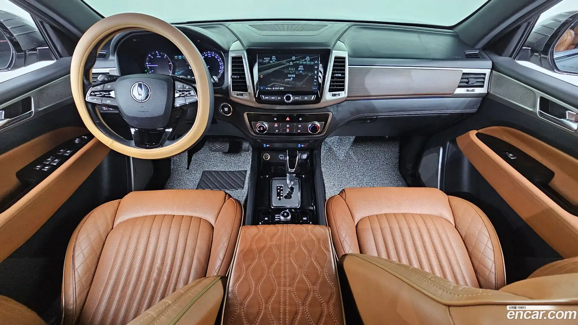 Rexton KG Mobility 2018.2-INNER-007