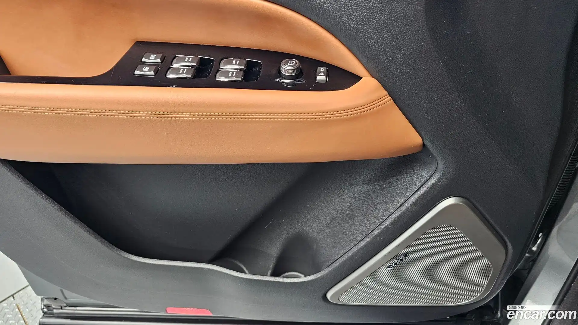 Rexton KG Mobility 2018.2-OPTION-042